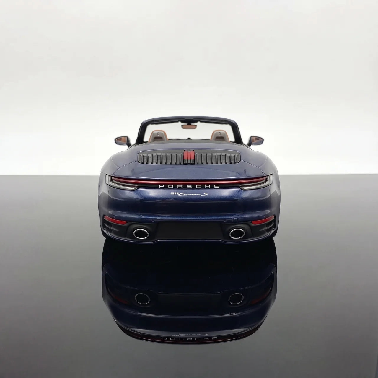 Porsche 911 Carrera S Cabriolet