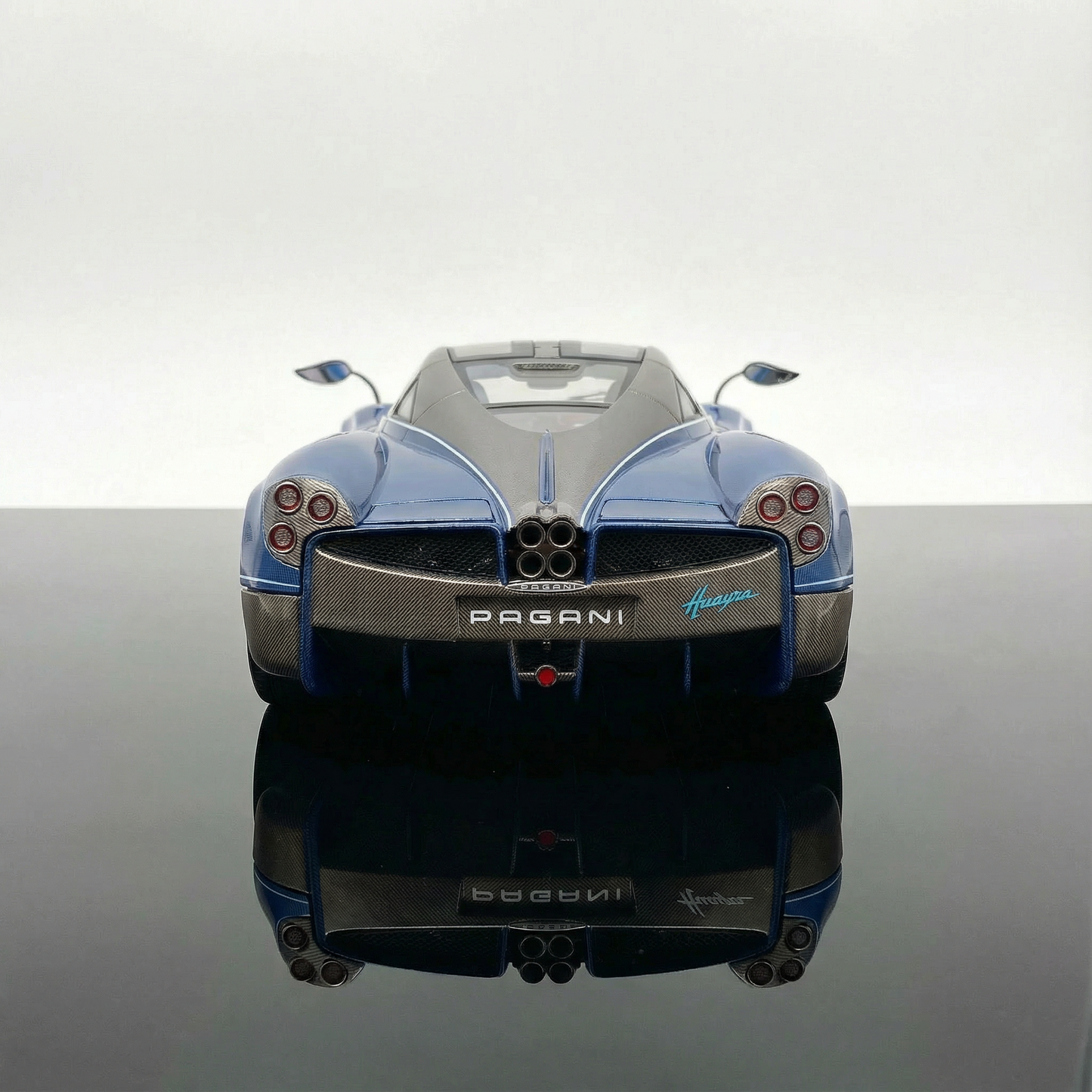 Pagani Huayra Dinastia