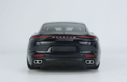 Porsche Panamera Turbo S